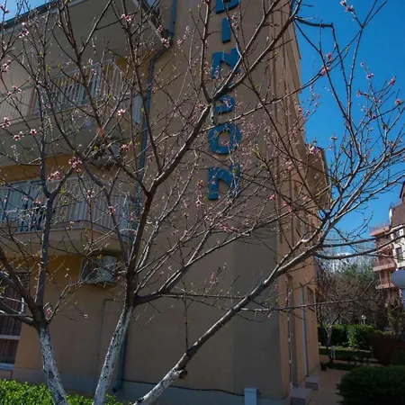 19 Apartament *